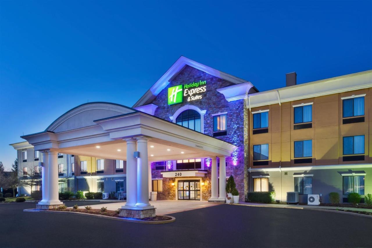 Holiday Inn Express Hotel & Suites Warminster-Horsham By Ihg Esterno foto