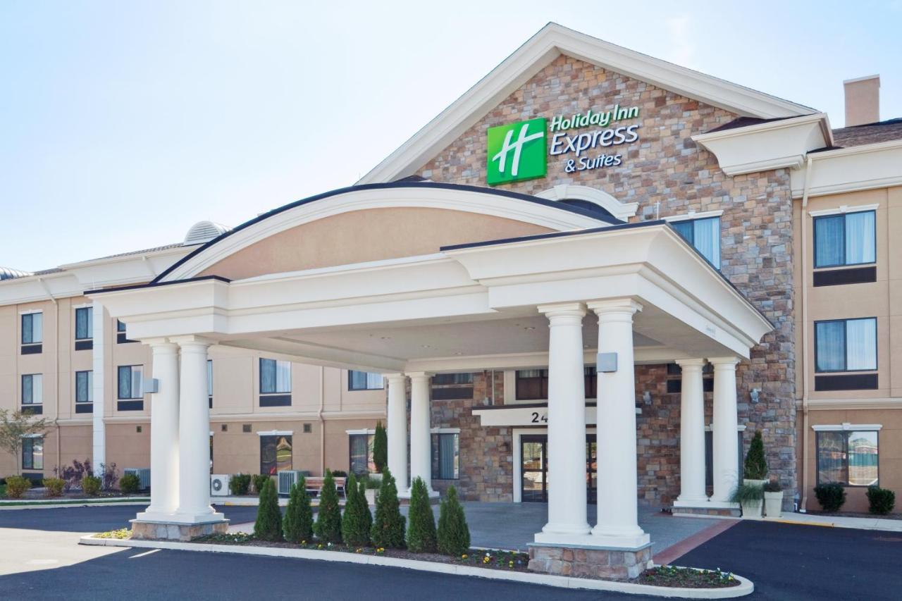 Holiday Inn Express Hotel & Suites Warminster-Horsham By Ihg Esterno foto
