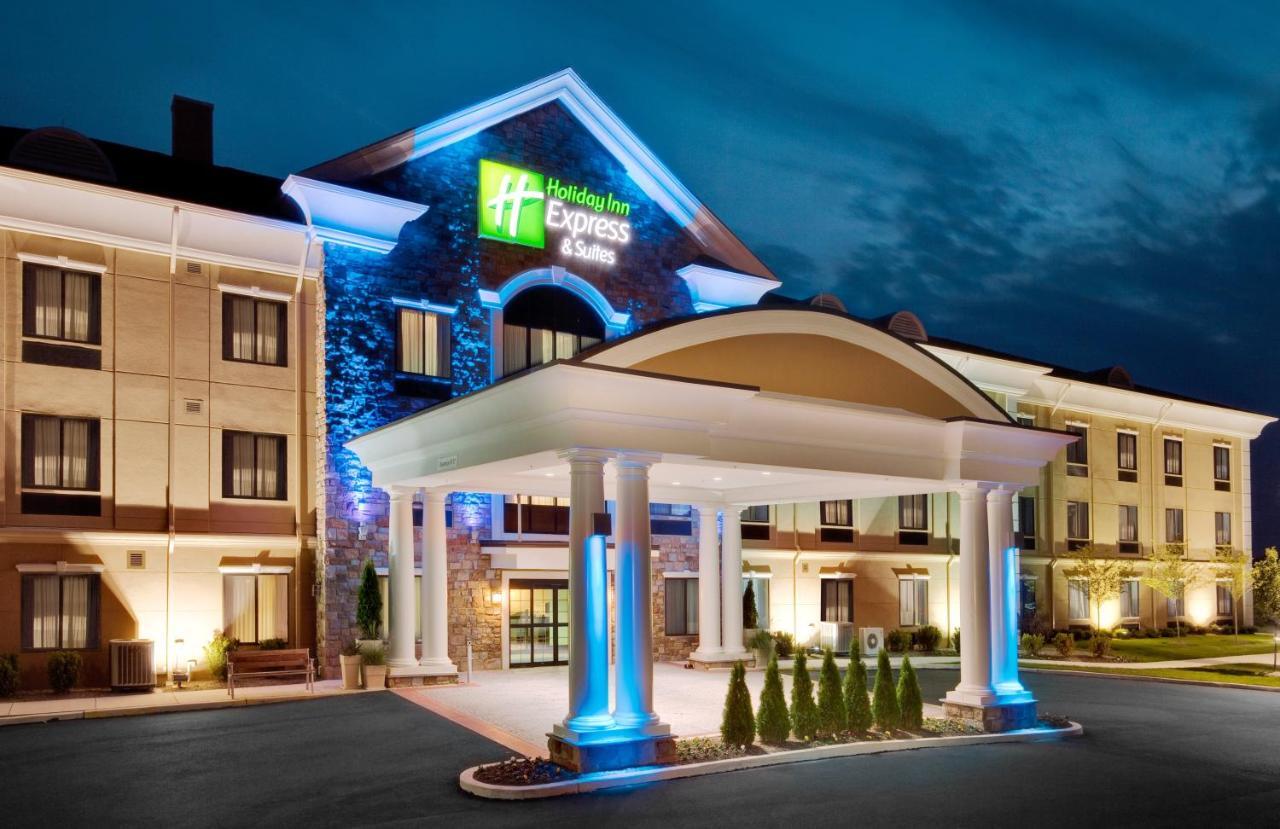 Holiday Inn Express Hotel & Suites Warminster-Horsham By Ihg Esterno foto